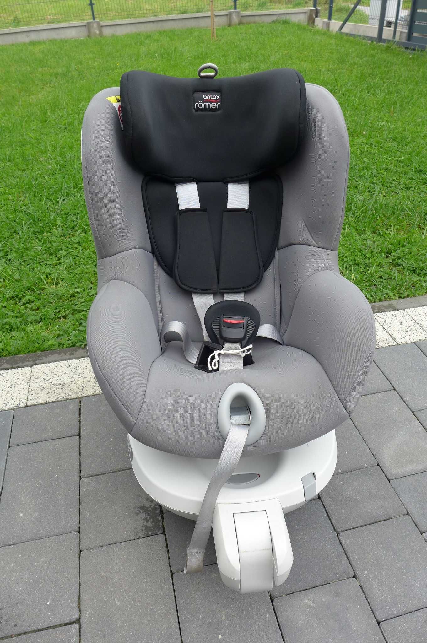 Fotelik samochodowy obrotowy  Britax Romer Dualfix Isofix 0-18 kg