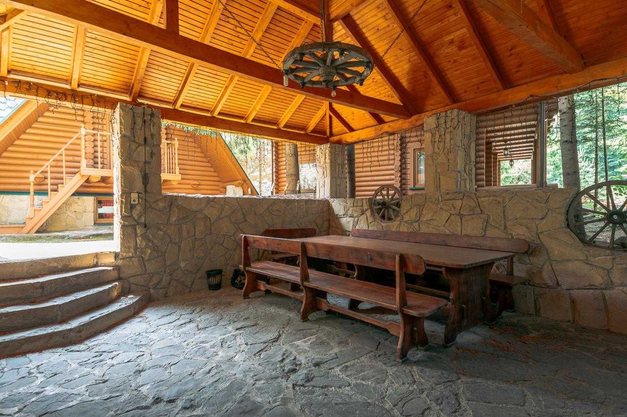 Продається котедж в Яремче - центр, 20 хв пішки до водоспаду «Прибій»