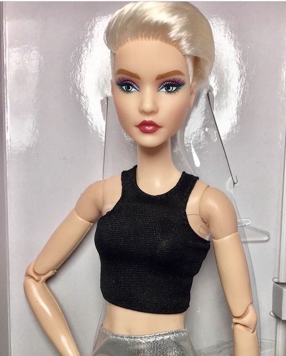 Barbie Looks, Барби Лукс