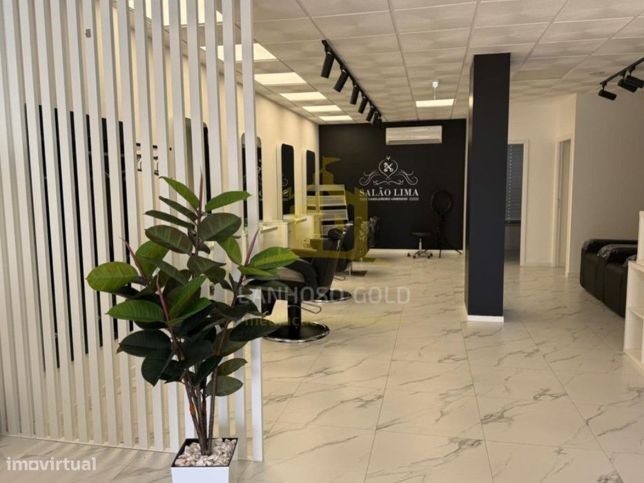 Excelente Espaço Comercial para Arrendamento - Póvoa de Lanhoso