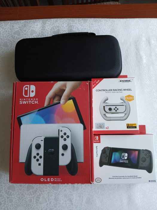 Nintendo Switch OLED + Akcesoria