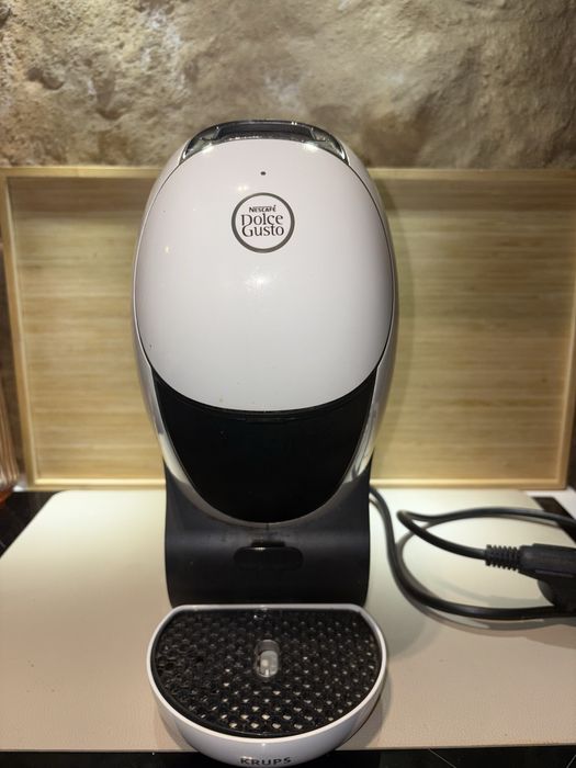 Maquina de Cafe Dolce Gusto Neo
