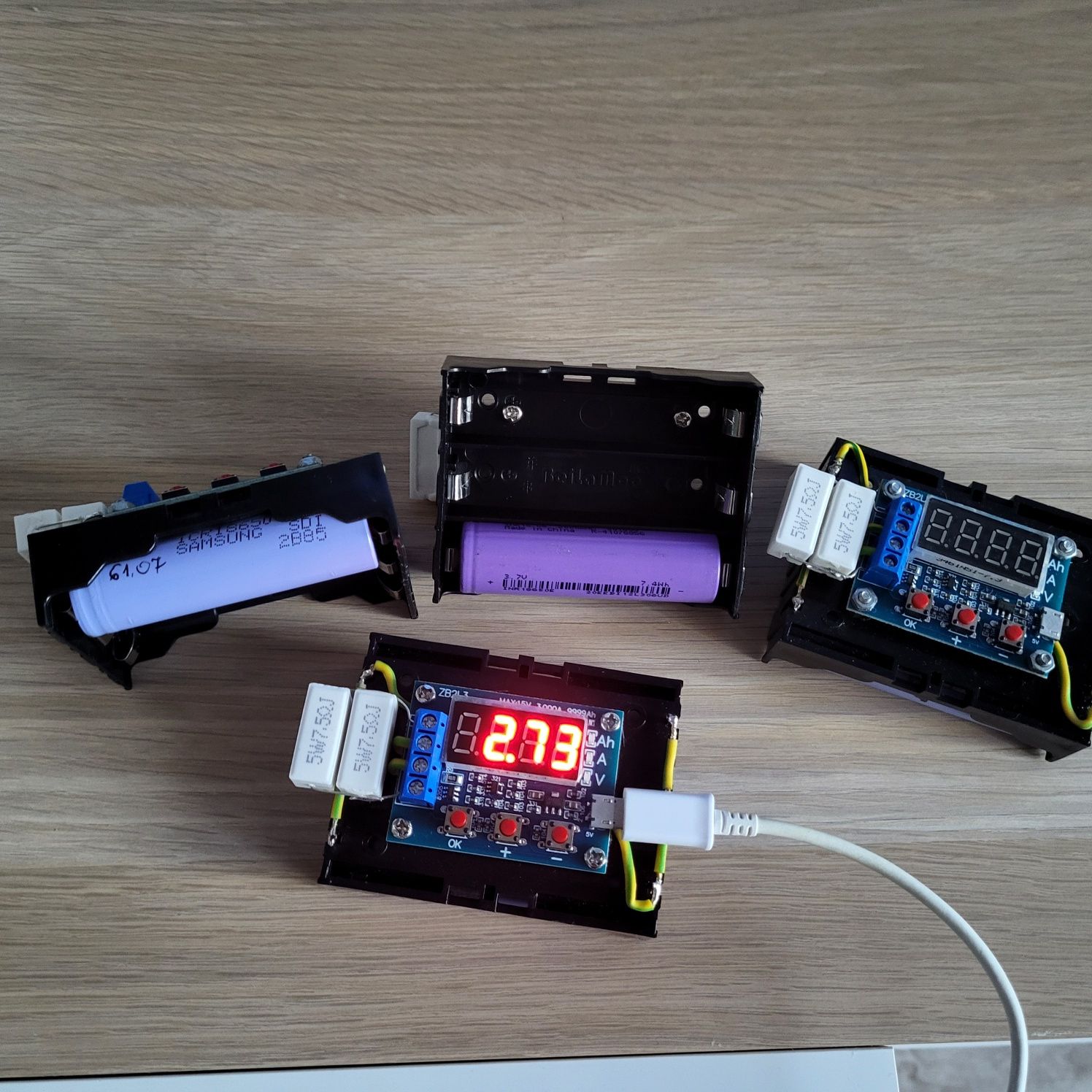 Tester pojemności ogniw Li ion 18650 ZB2L3