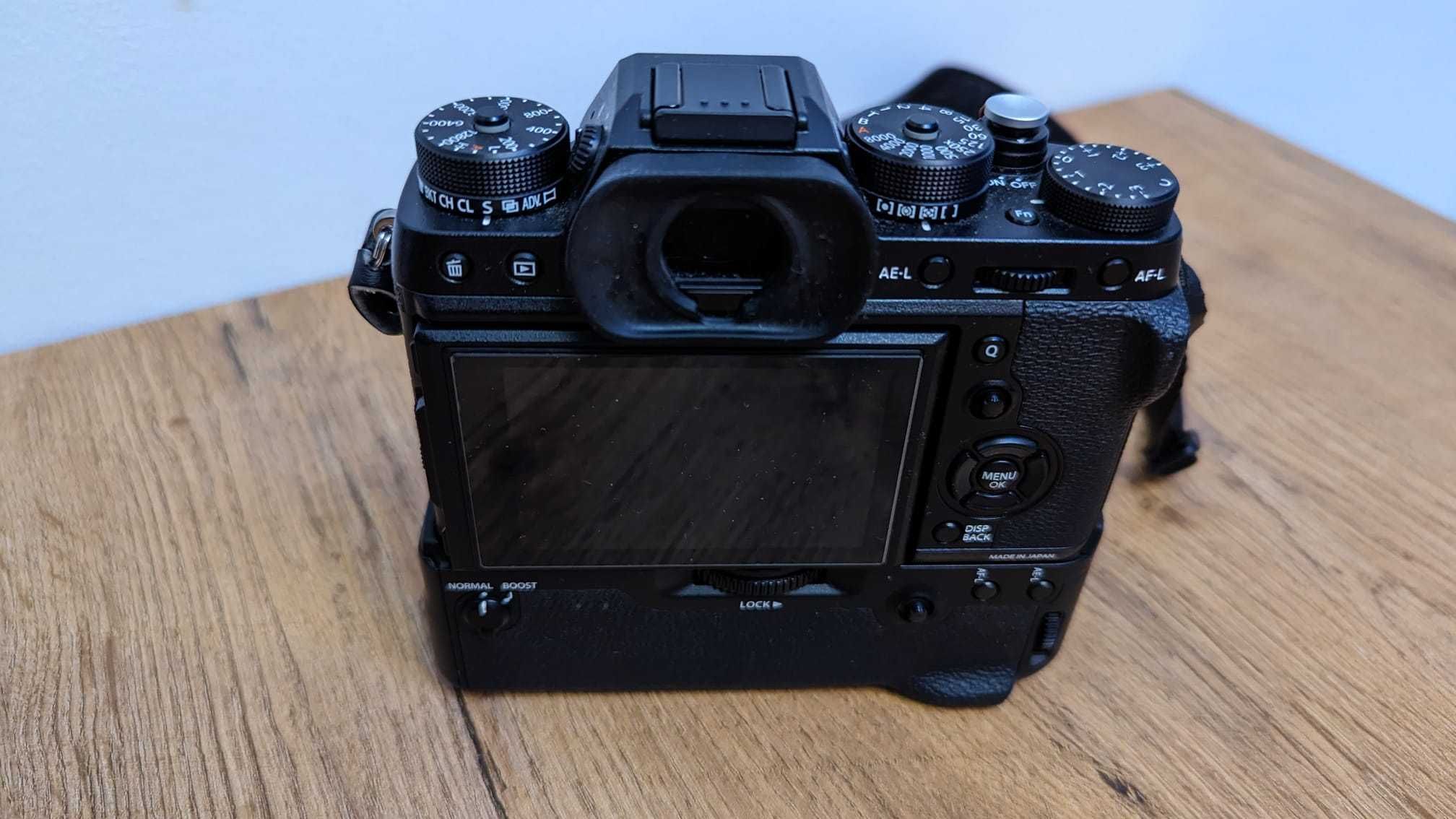 Fujifilm Fuji Xt-2 aparat APS-C mirrorless + battery grip