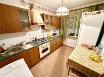 Продаж 3 кімнатної квартири в спальному районі