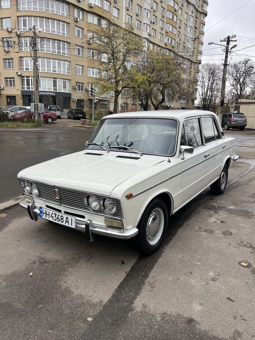ВАЗ 2103 идеал Огонь !