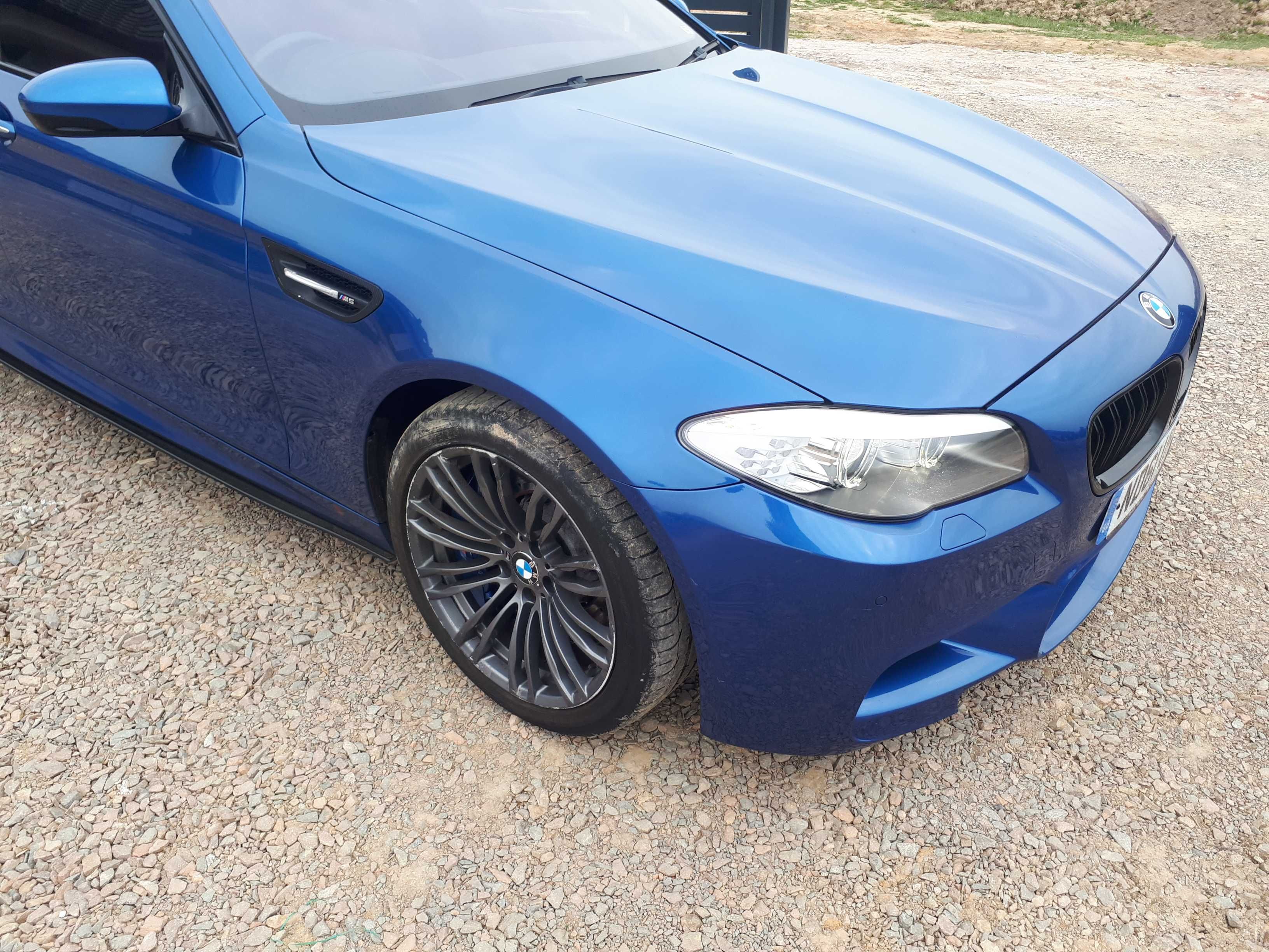 Kompletny Przód Maska Błotniki bmw m5 f10 v8 4.4 560km 575km