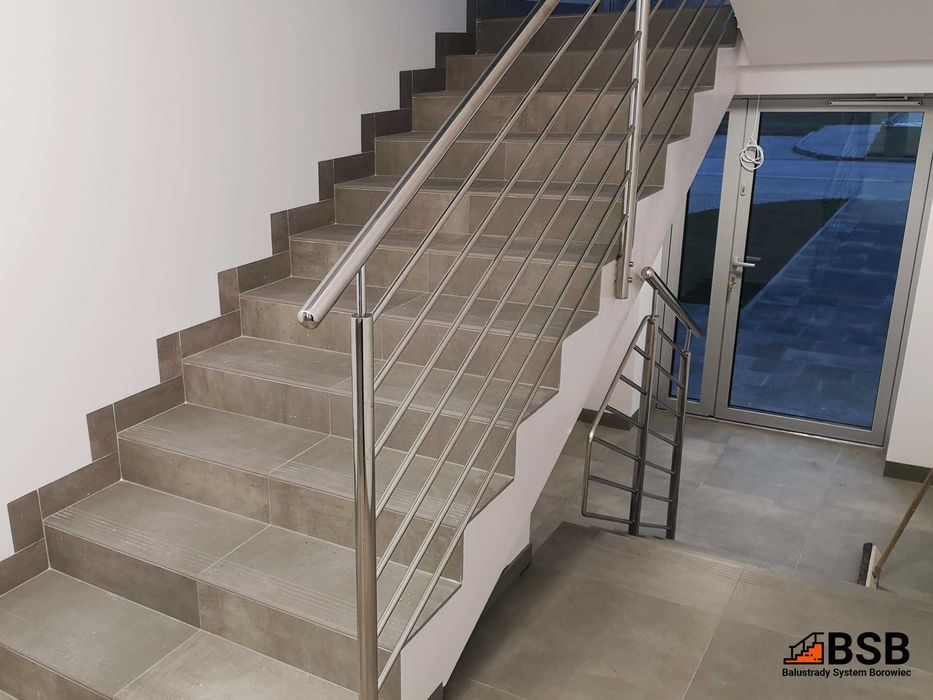 Klatki schodowe - balustrady nierdzewne | schody | pochwyty | poręcze