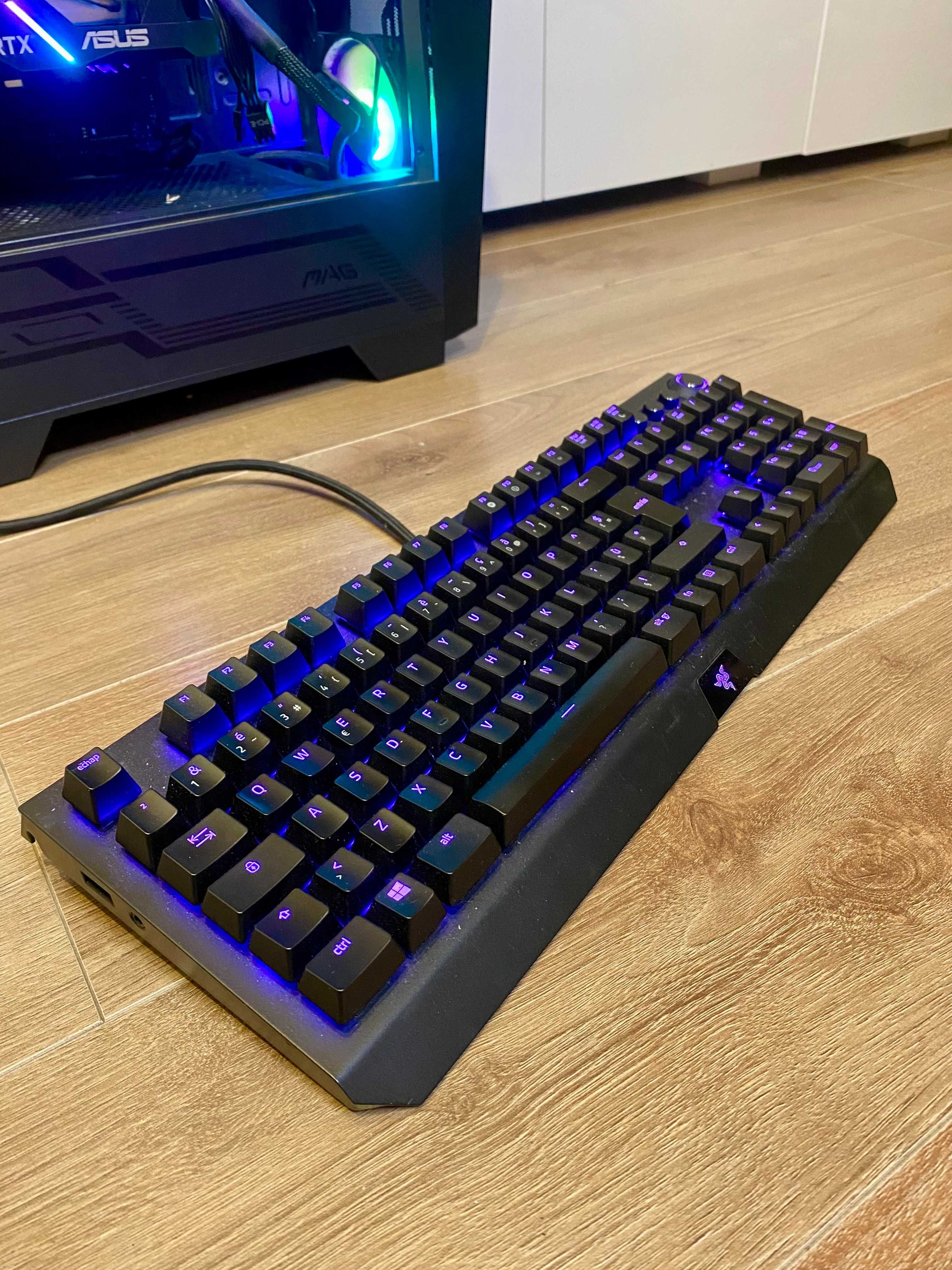 Komputer ASUS ROG RTX 2060, i7 10700K, 24GB RAM, 1TB SSD + Klawiatura