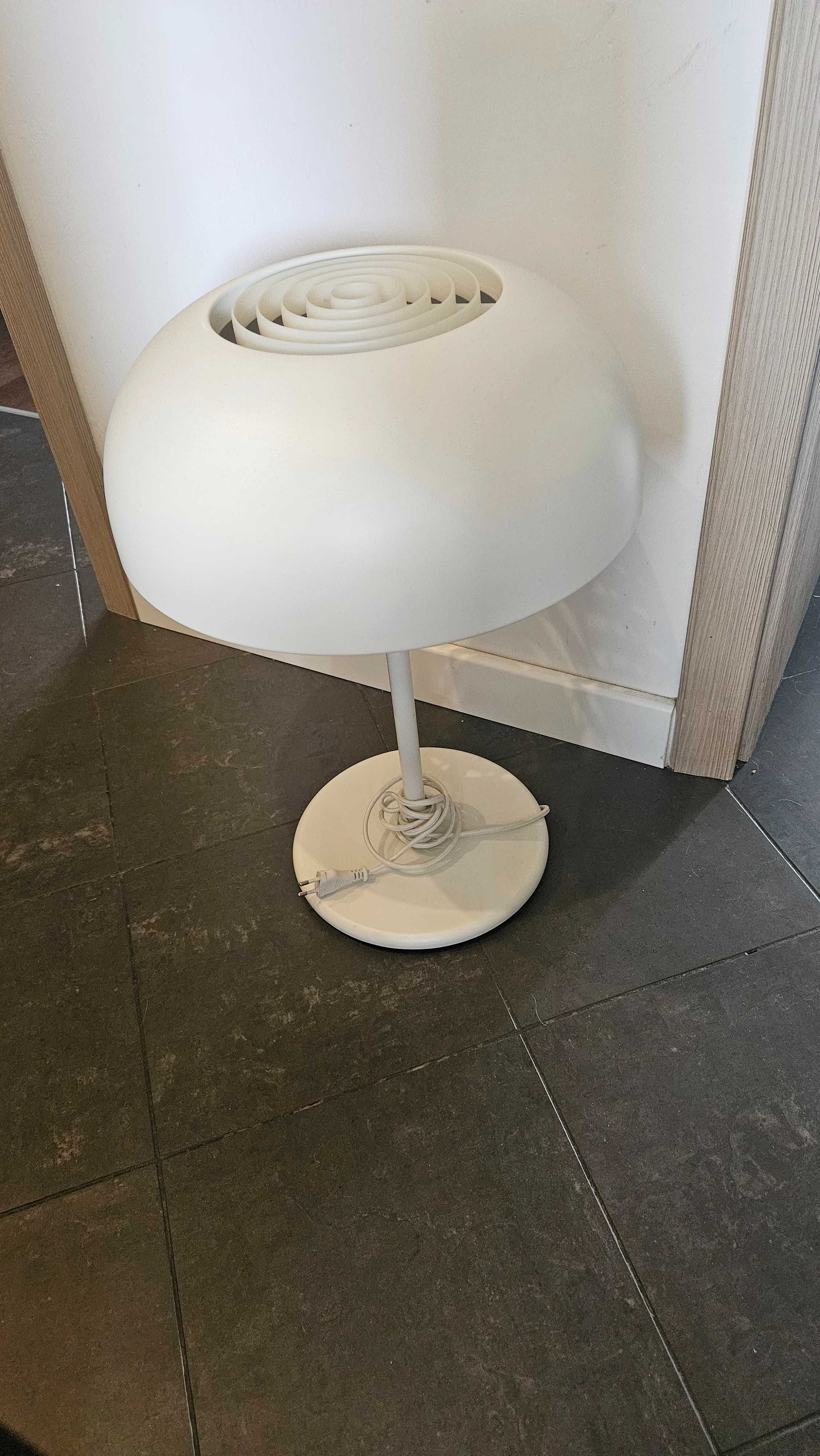 Lampa stołowa IKEA NYMANE        
 typ B1714