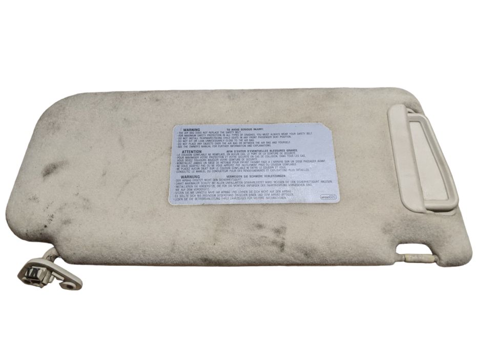 Защитный козырек левый Mitsubishi Pajero 3 1999-2006 разборка