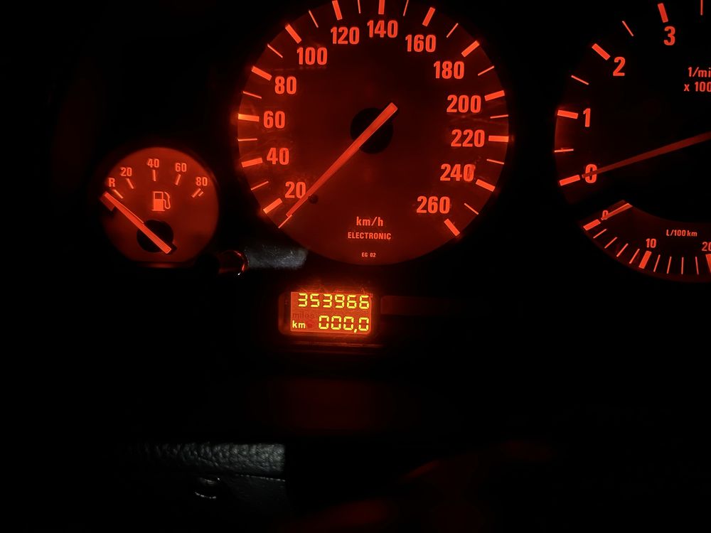 Продам BMW E34 2.0 (M50B20)