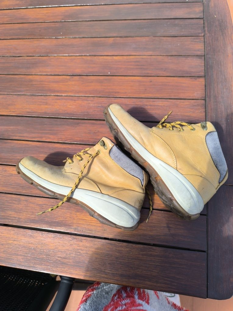 4 Pares Botas pele Homem