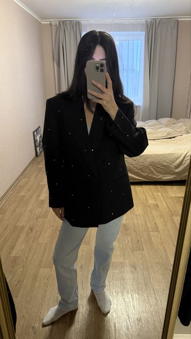 Дуже гарний вовняний двобортний піджак жакет з камінням від Centaur