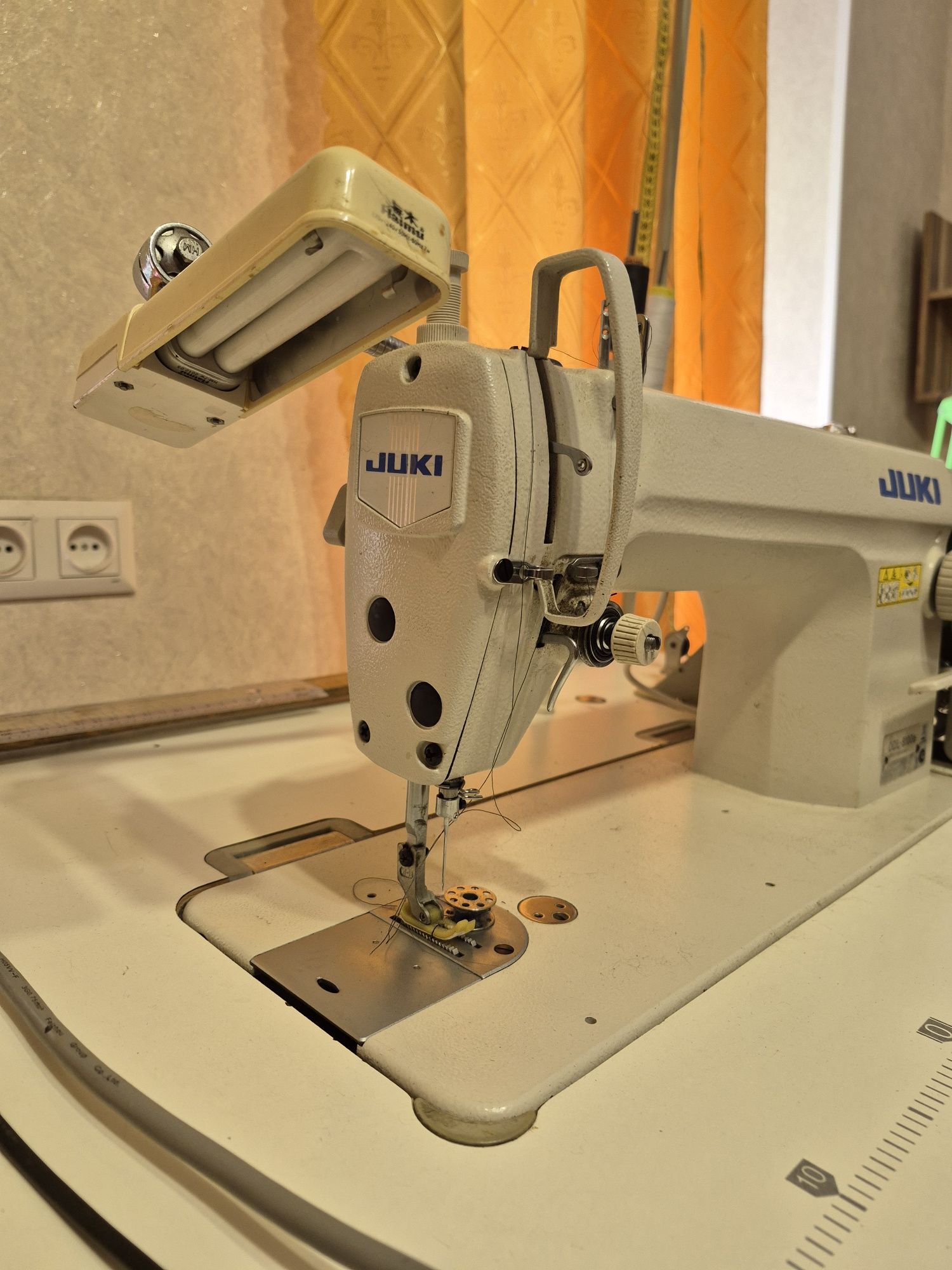 Промислова швейна машина JUKI DDL‑8100e + серводвигун JACK JK‑510A