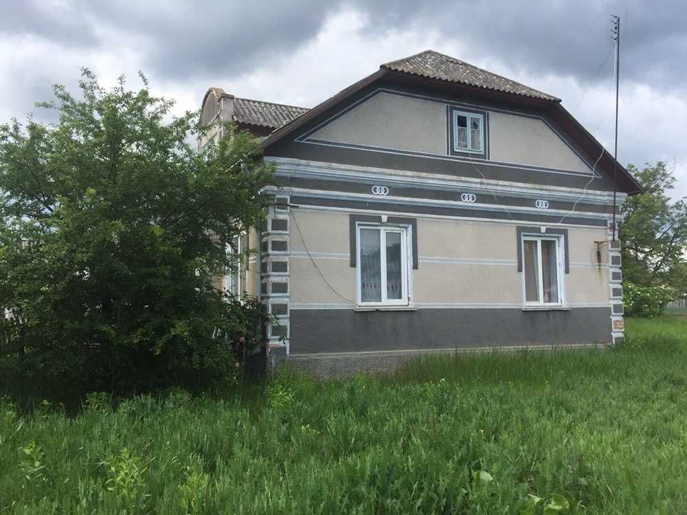 Продам Будинок  .