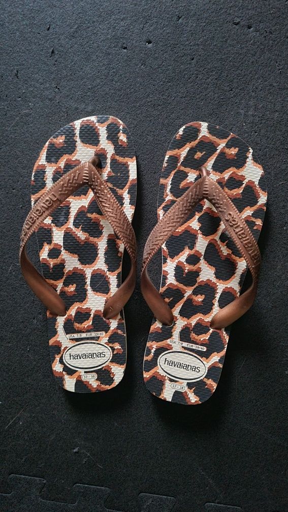 Havaianas tigresa