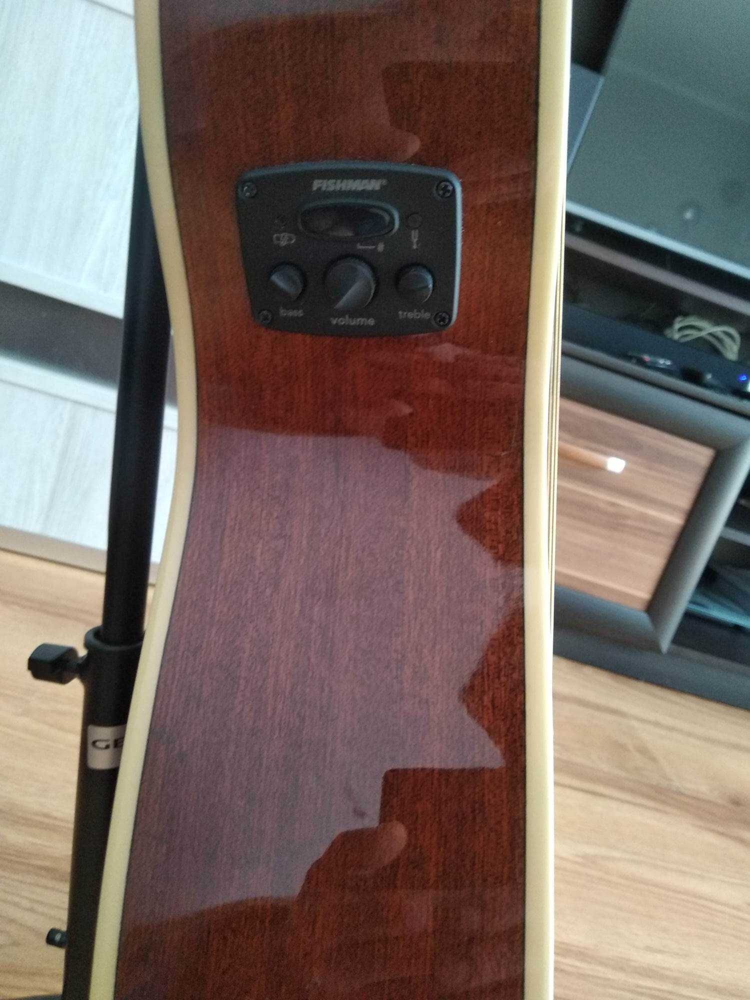 Gitara cygańska elektryczna