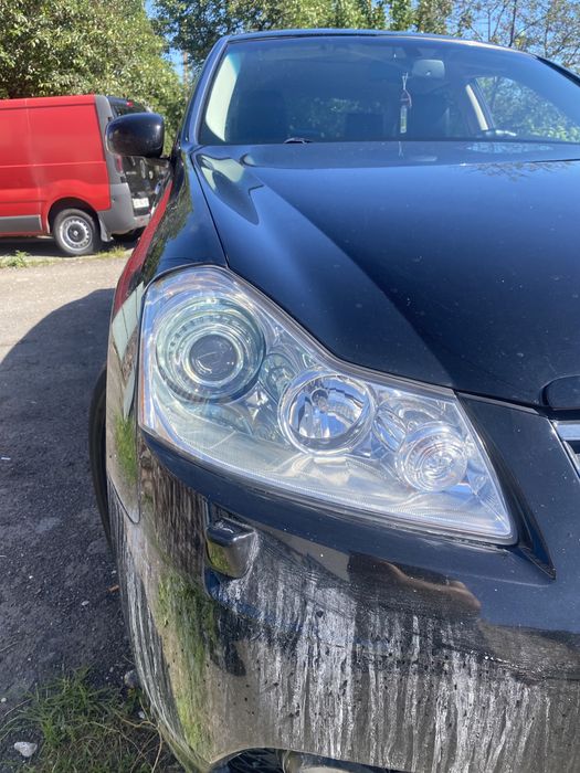 Перепаковка фар головного світла та встановлення лінз на будь яке авто