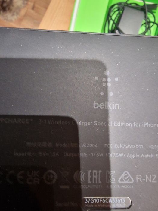 Ładowarka do telefonu zegarka słuchawek apple iphone