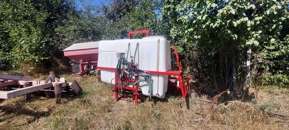 Продам оприскувач, навісний , виробництво Гливаха