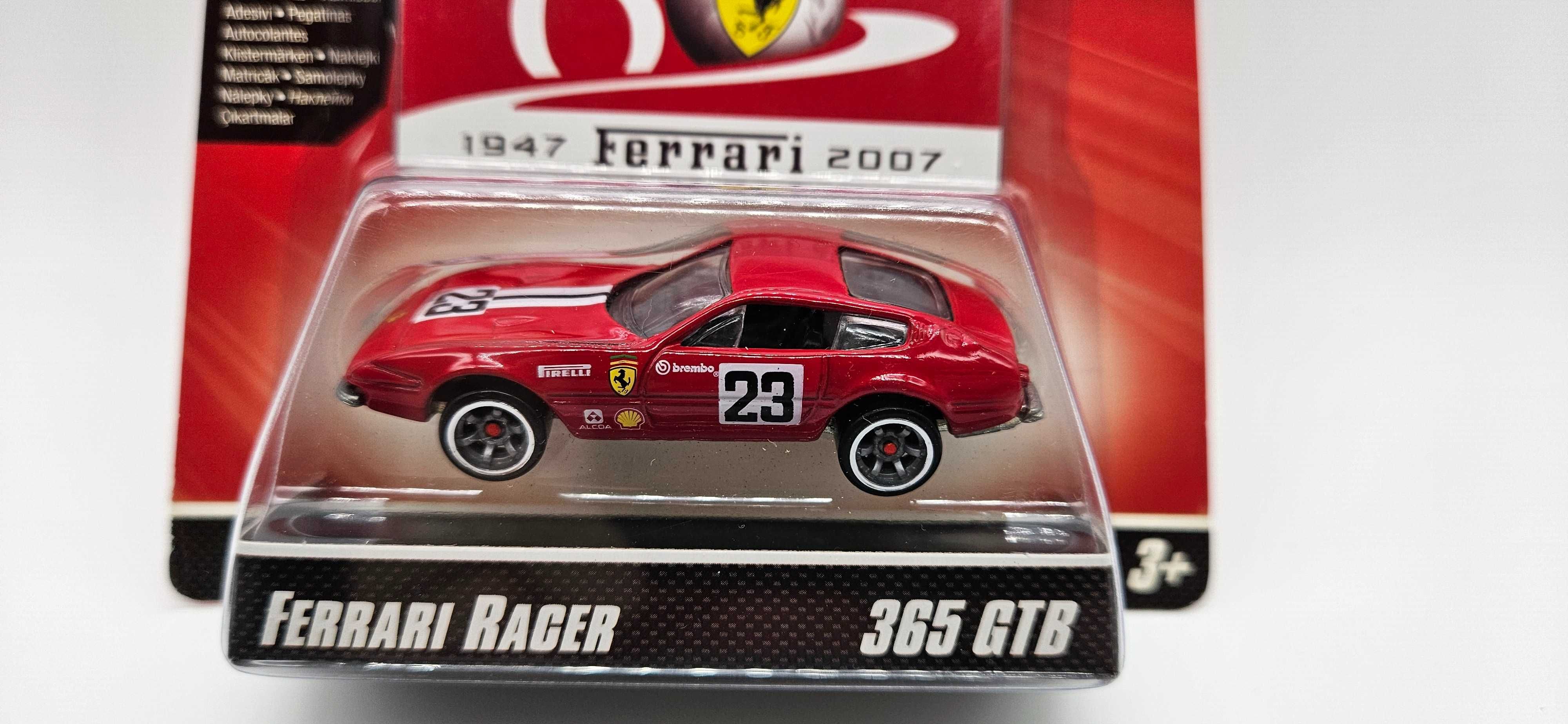 1:64 Hotwheels Ferrari Racer 365 GTB Czerwony