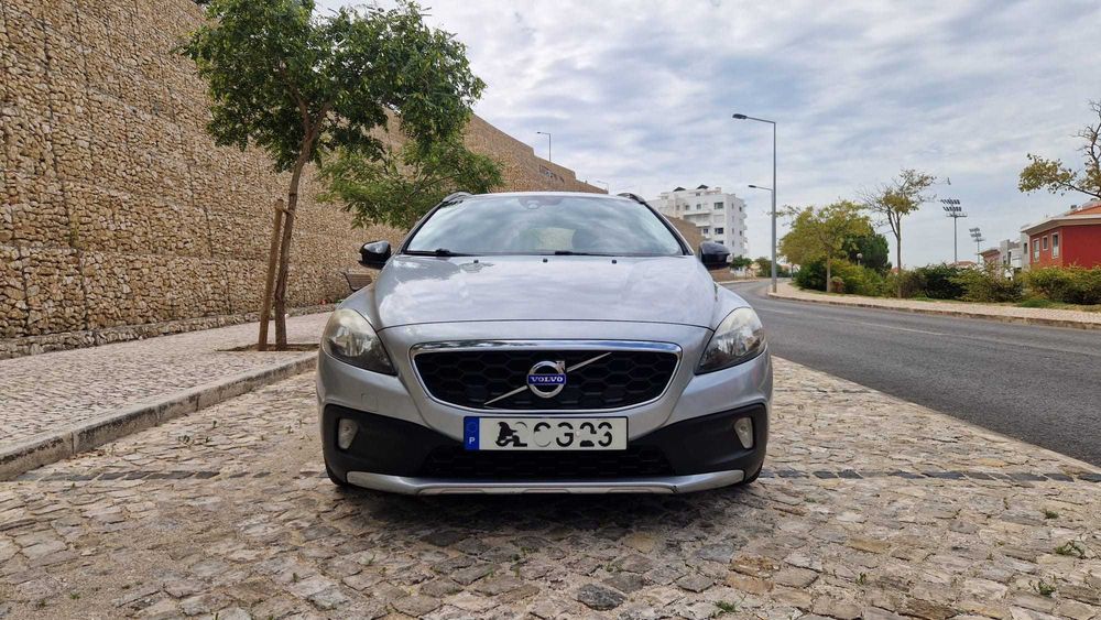 Volvo V40 Cross Country 1.6 D2 - Nacional - 175mil km