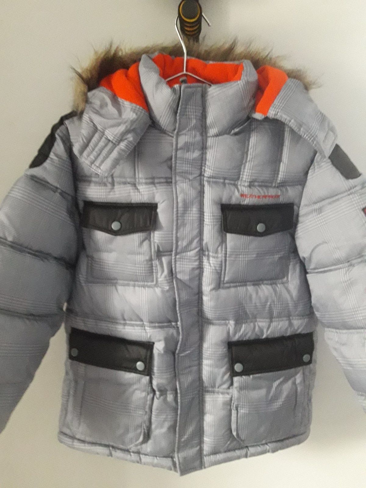 Новая Зимняя куртка на подростка 12-14лет
