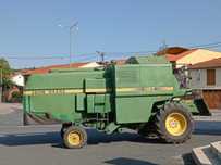 Ceifeira debulhadora John Deere 1157