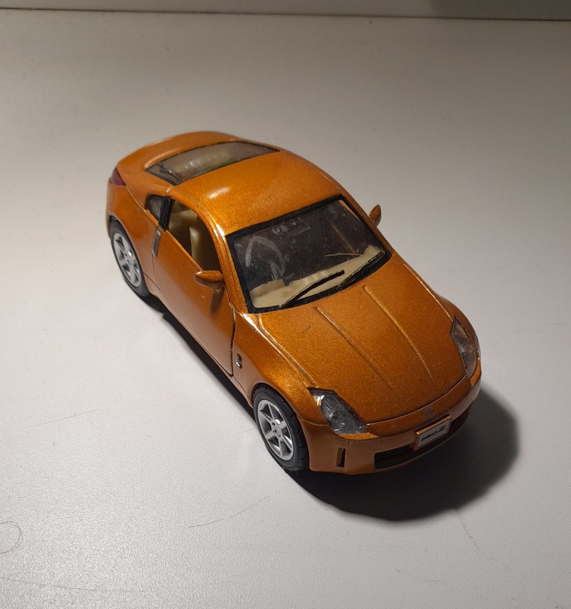 Модель Nissan Fairlady 350Z, Kinsmart 1:34