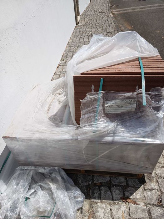 Lajeta da Macel, tipo Deck castanho