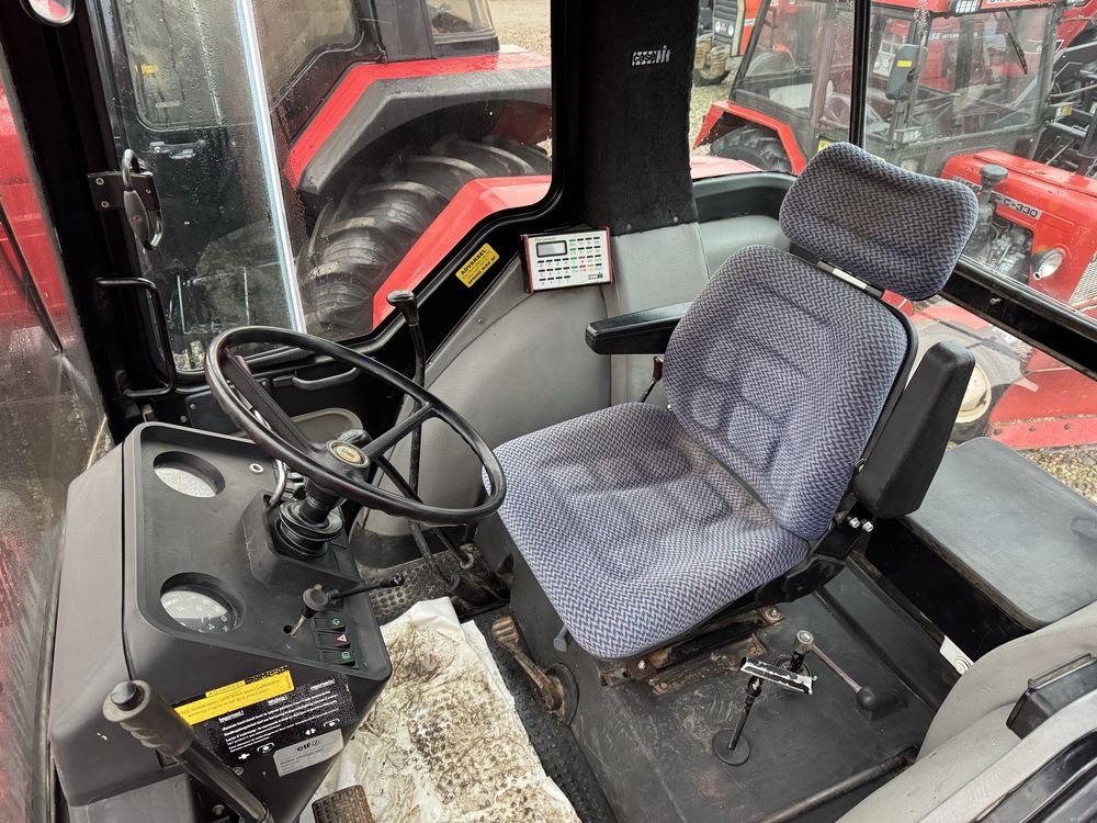 Ciągnik CASE INTERNATIONAL 1255XL - Legenda i 1455XL - Sprowadzony
