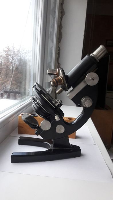 Мікроскоп Carl Zeiss Jena