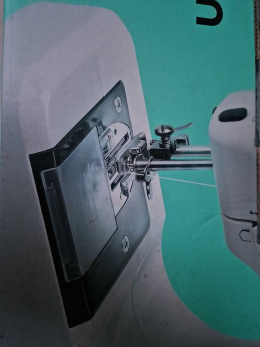 Maszyna do szycia HOFFEN UFR-705 12 ściegów