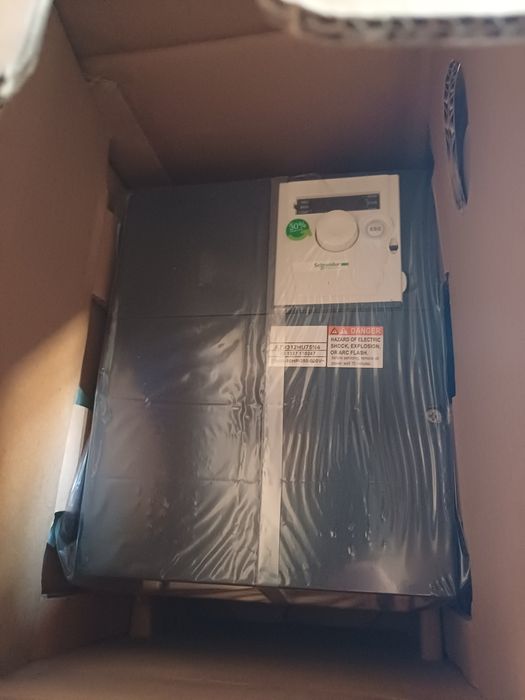 Falownik Schneider 7,5kW