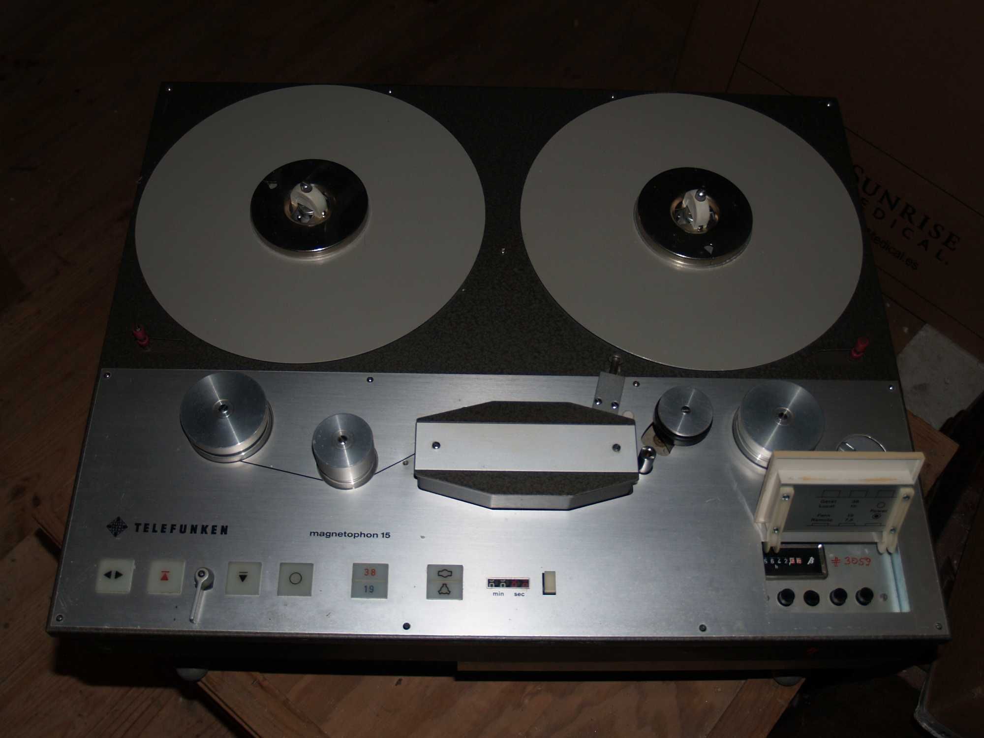 TELEFUNKEN 15A Gravador de fita Profissional