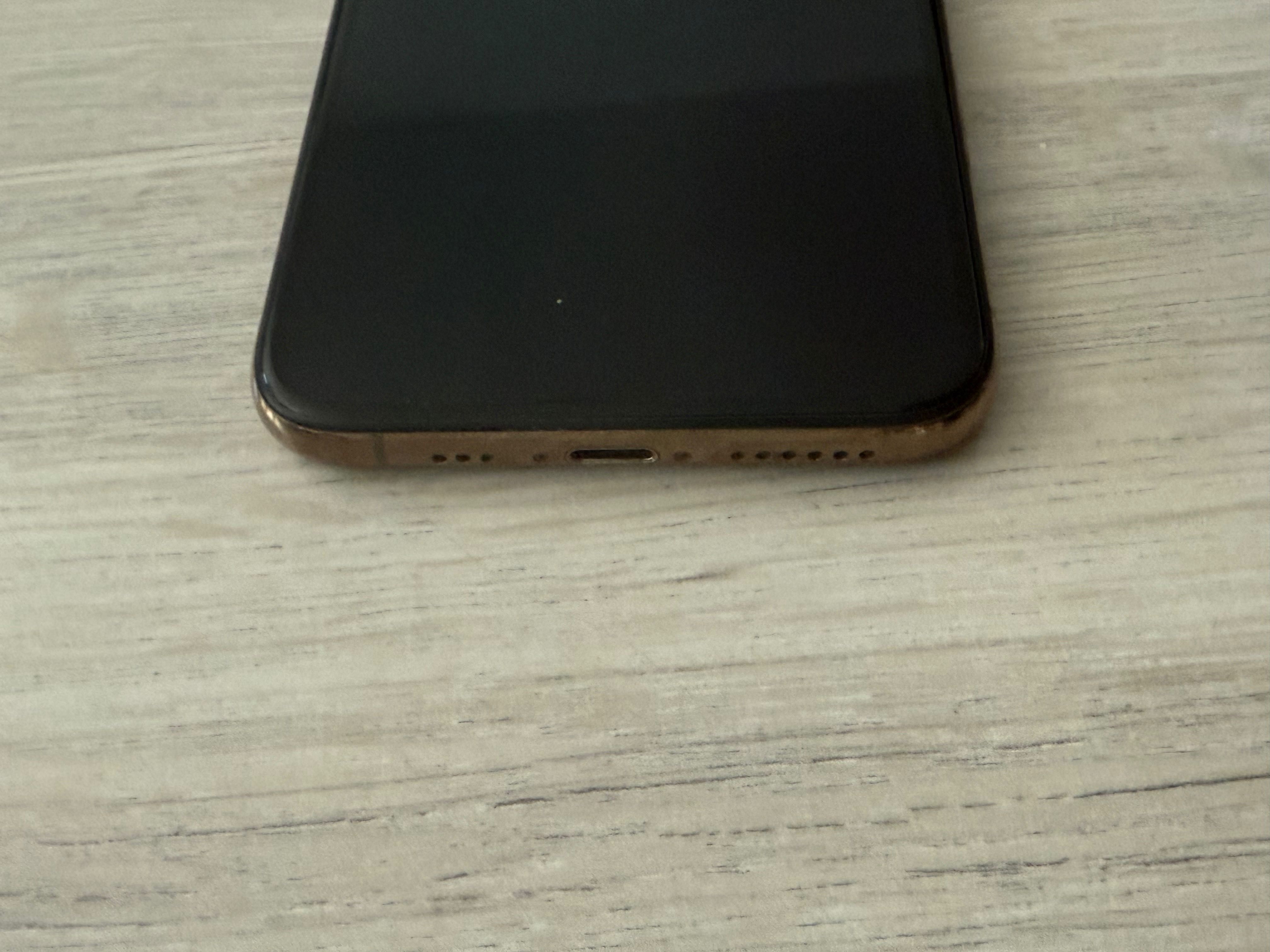 Iphone XS gold 64 GB wersja EU stan bdb