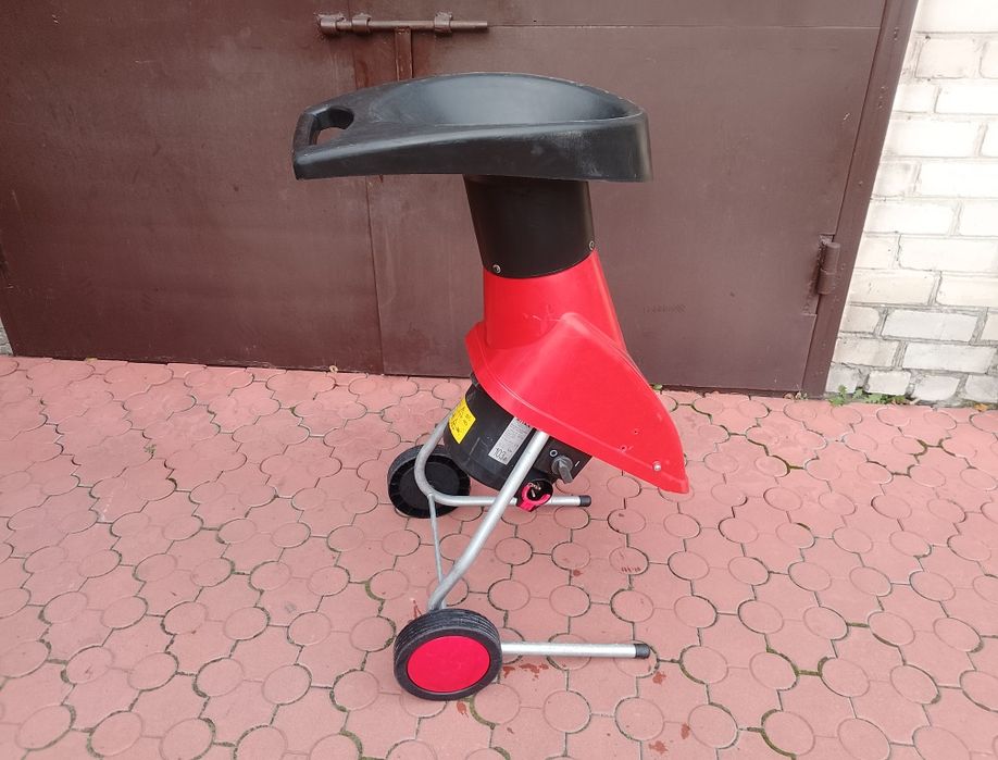 подрібнювач гілок садовий atika variolux шредер дробилка