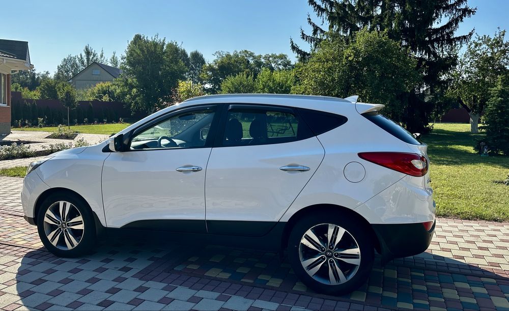 Автомобіль Hyundai ix35