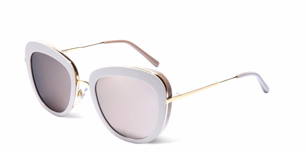 Óculos da Gentle Monster que eram da cantora Yola Semedo