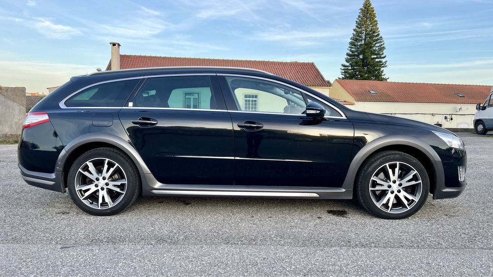 Peugeot 508 RXH Hybrid4 2012