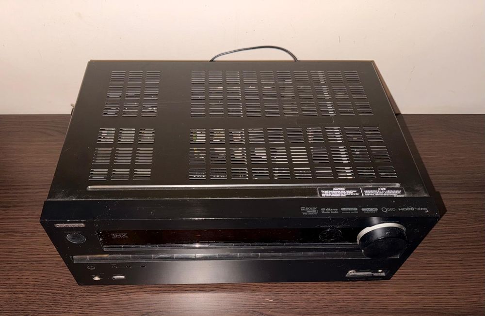 Amplituner Onkyo TX-NR609
