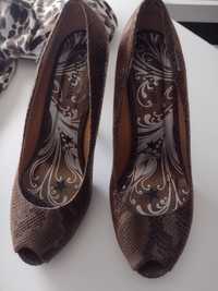 Buty damskie eleganckie 39/40