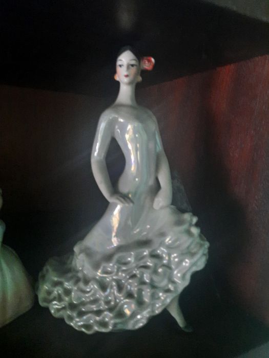 Porcelanowa figurka