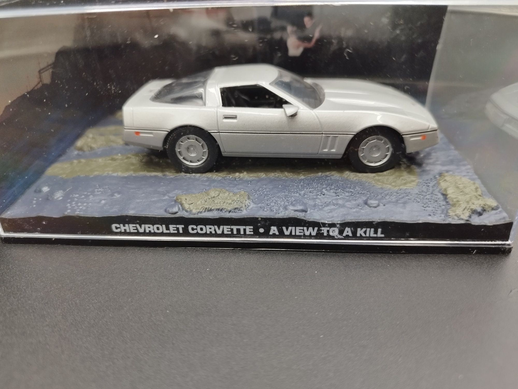 1:43 Altaya Chevrolet Corvette James Bond 007 "A View To Kill"model mo