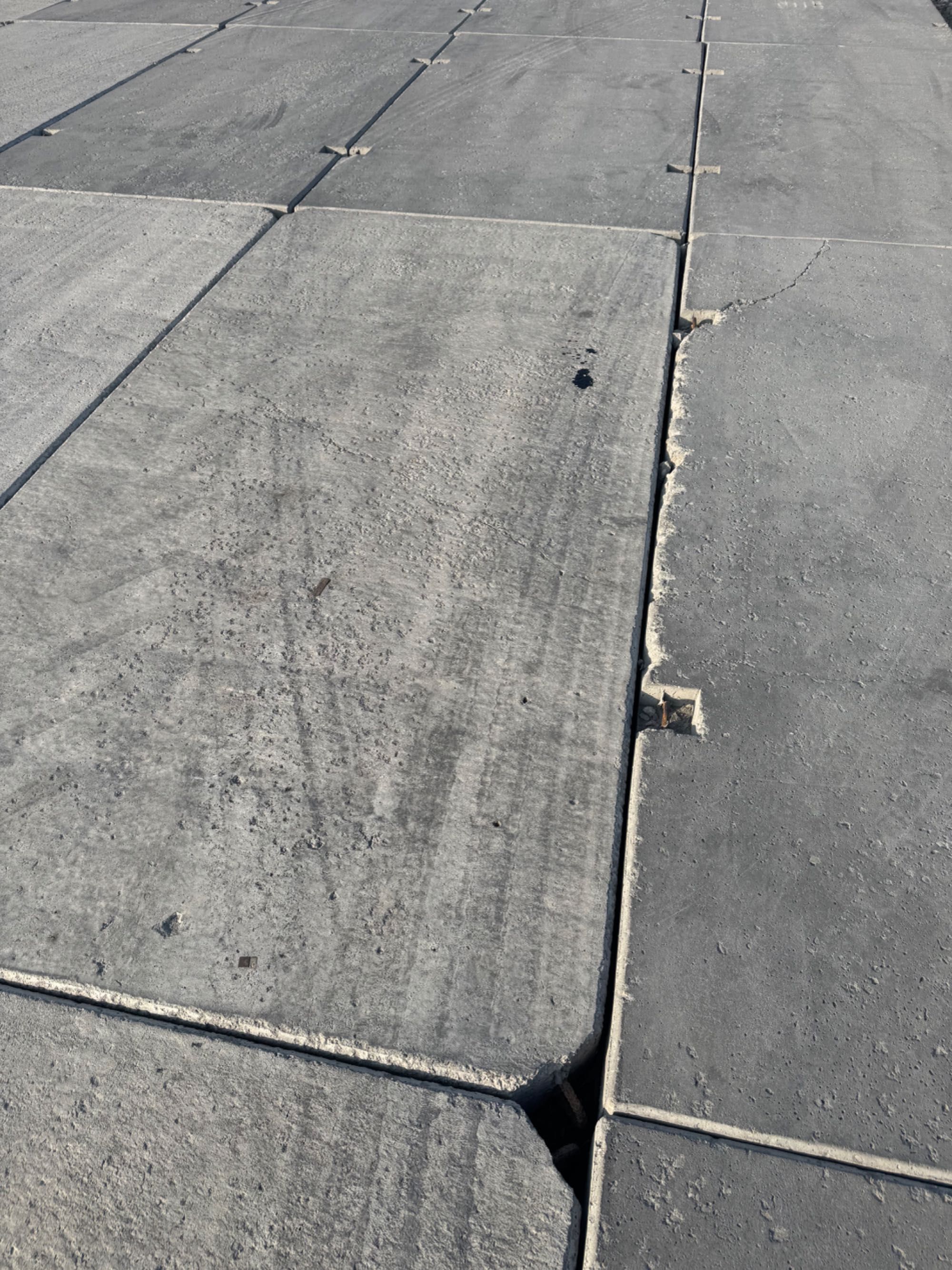 Płyta drogowa, płyty drogowe MON 300x150x15 UŻYWANE