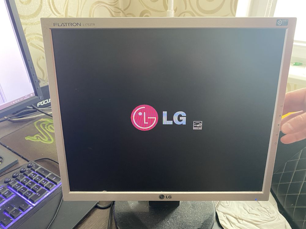 Монитор Lg 17" L1753TR - SF