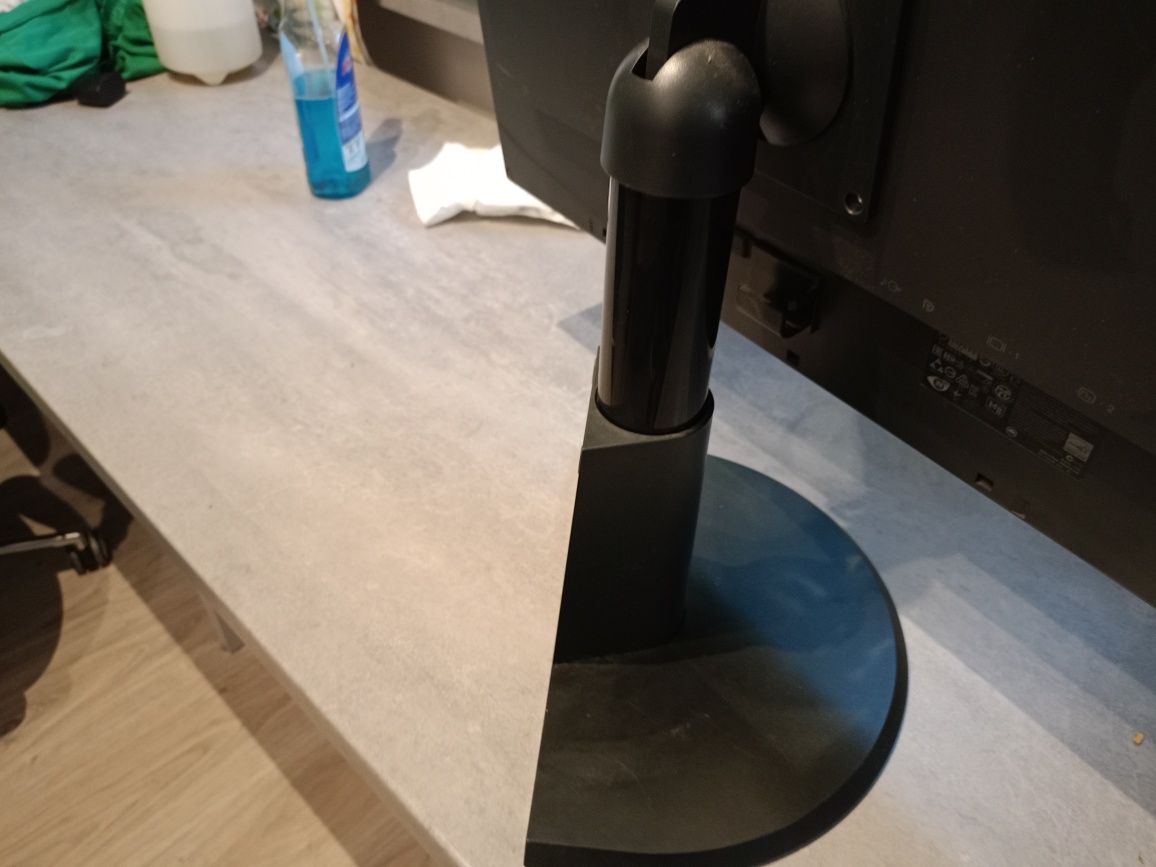 Monitor Lenovo ThinkVision