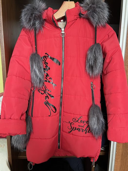 Зимова куртка 140