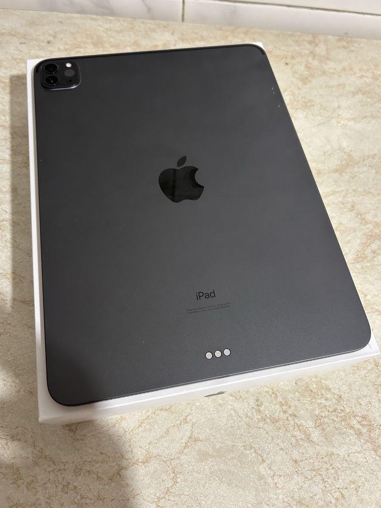 iPad Pro 11 128gb, 2021г, обмен
